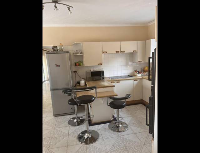 3 BEDROOM HOUSE FOR SALE IN RIVIERA PARK